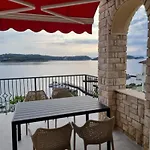 Suzana Apartmán Supetarska Draga