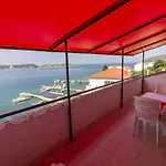 Suzana * Supetarska Draga